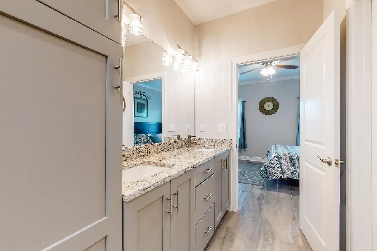 Apartment Cotton Creek #1102