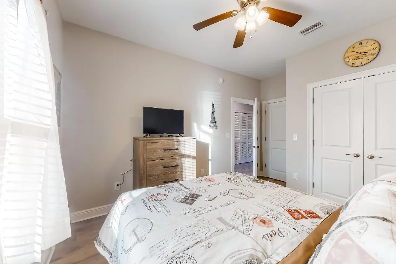 Apartment Cotton Creek #1102 *