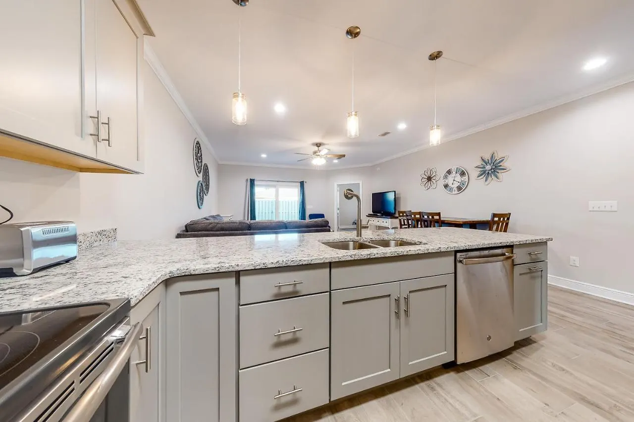 Apartment Cotton Creek #1102 *