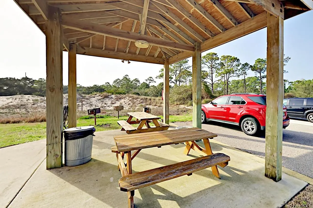 The Dunes 604 Hotel