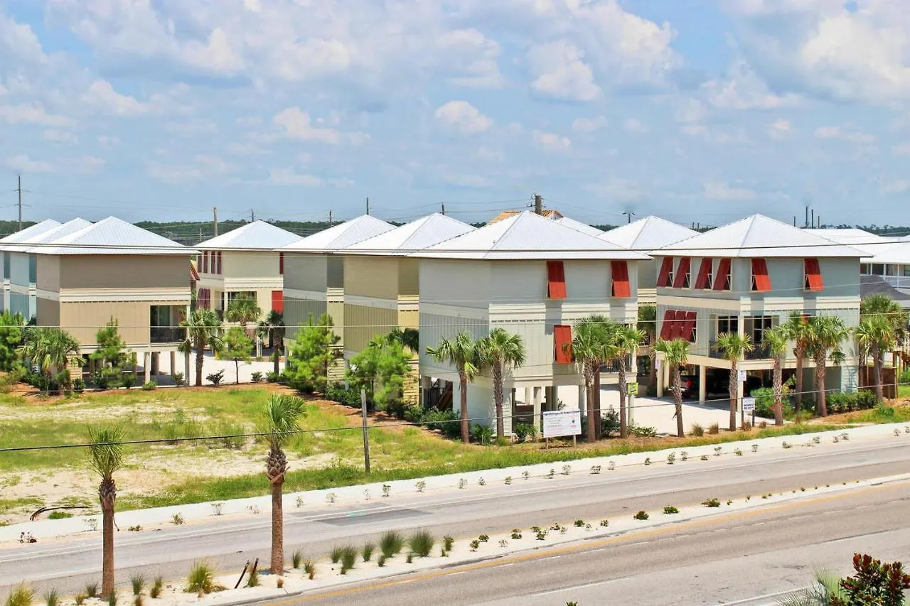 Holiday home Romeo By Youngs Suncoast *