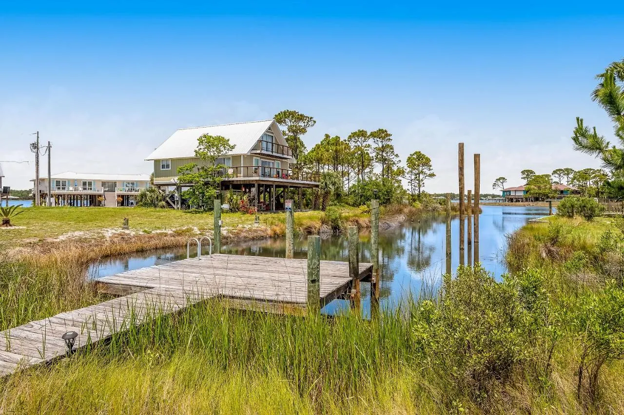 Lagoon Luxury Holiday home *