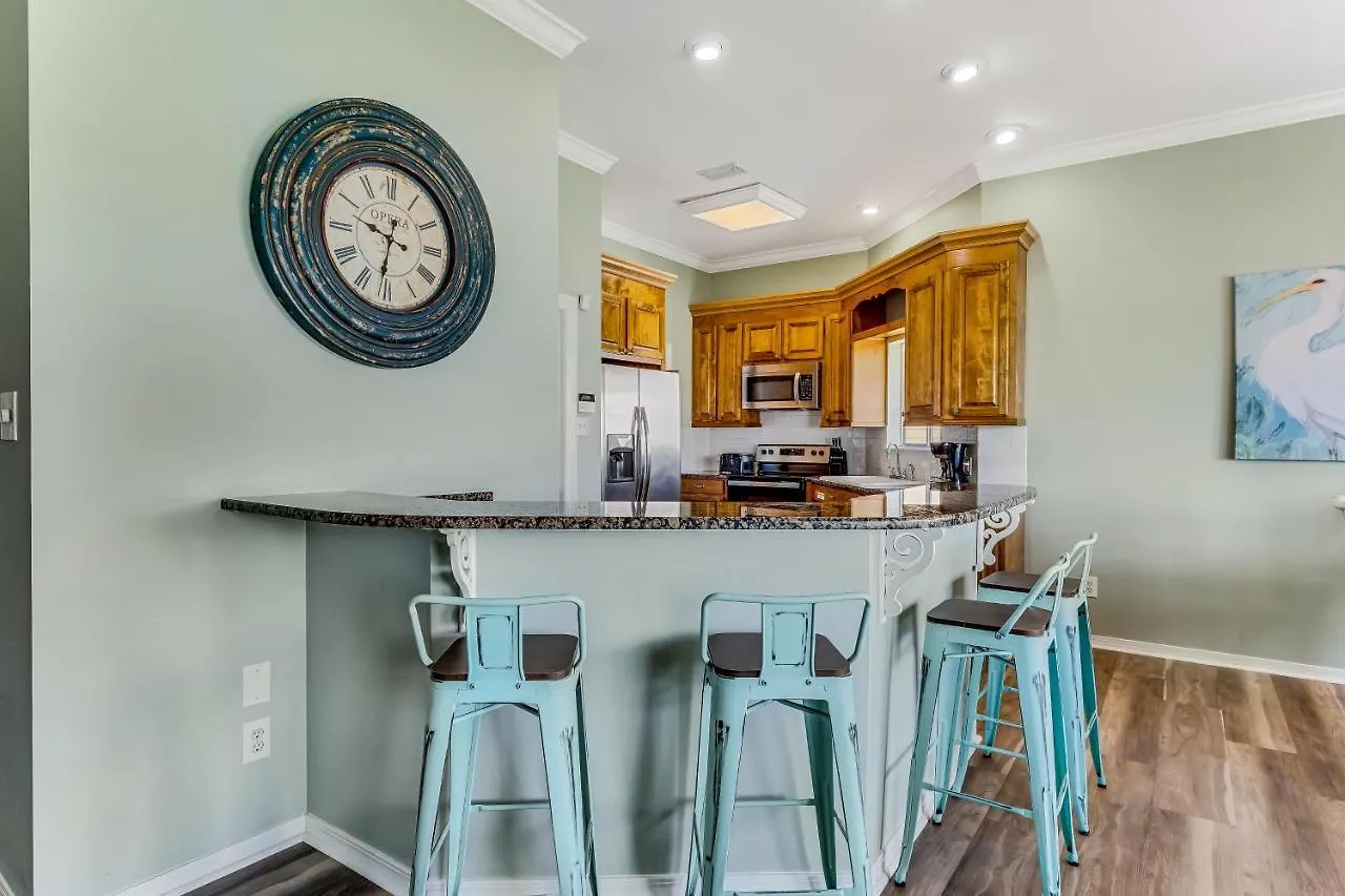 Lagoon Luxury Holiday home Gulf Shores