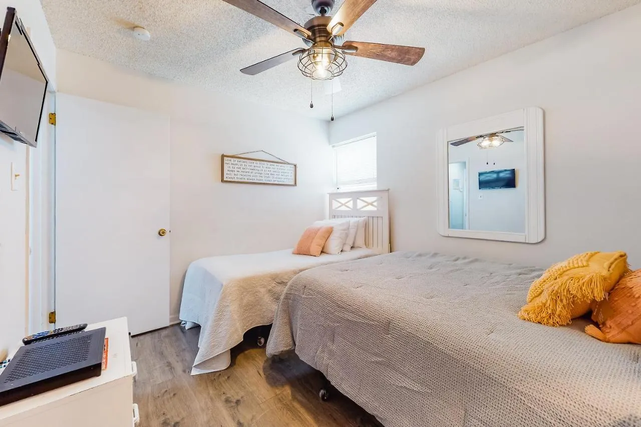 Sea Breeze #312 Appartement