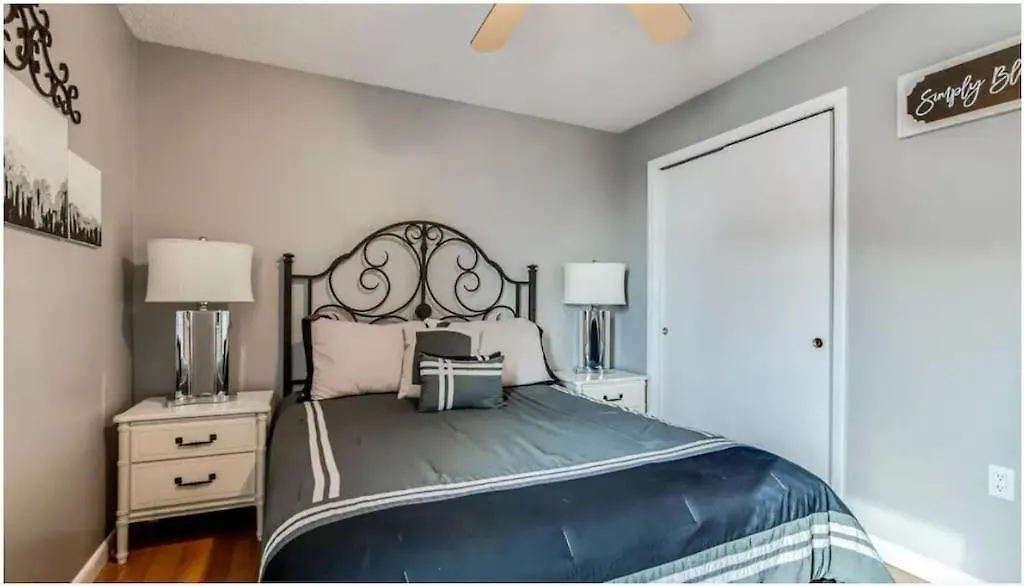 Compass Point Unit 610