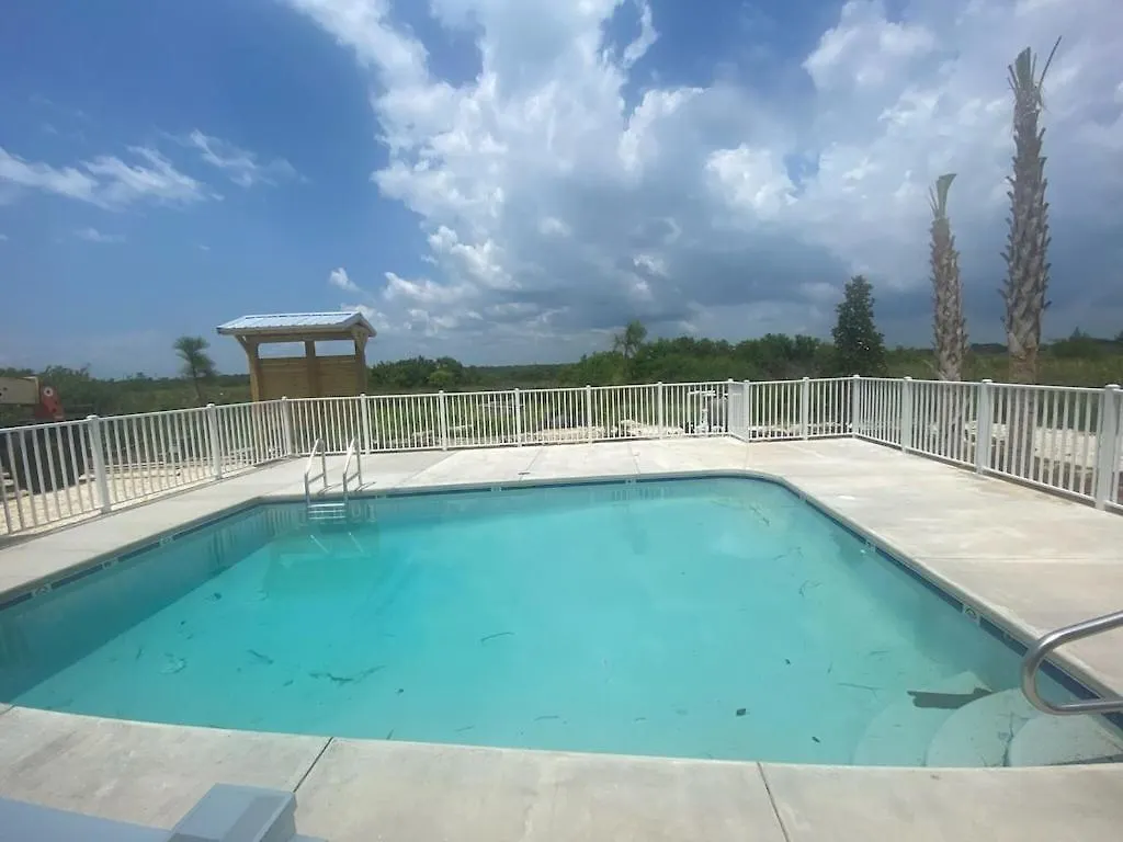 At Dunes Park Unit G
