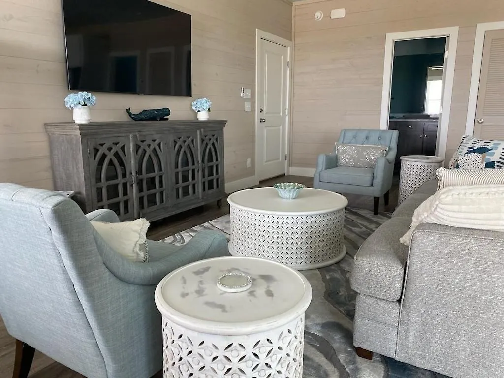 At Dunes Park Unit G