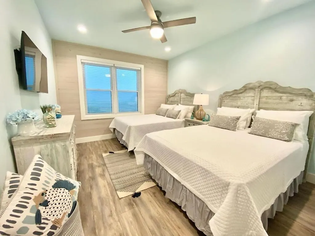 At Dunes Park Unit G Holiday home