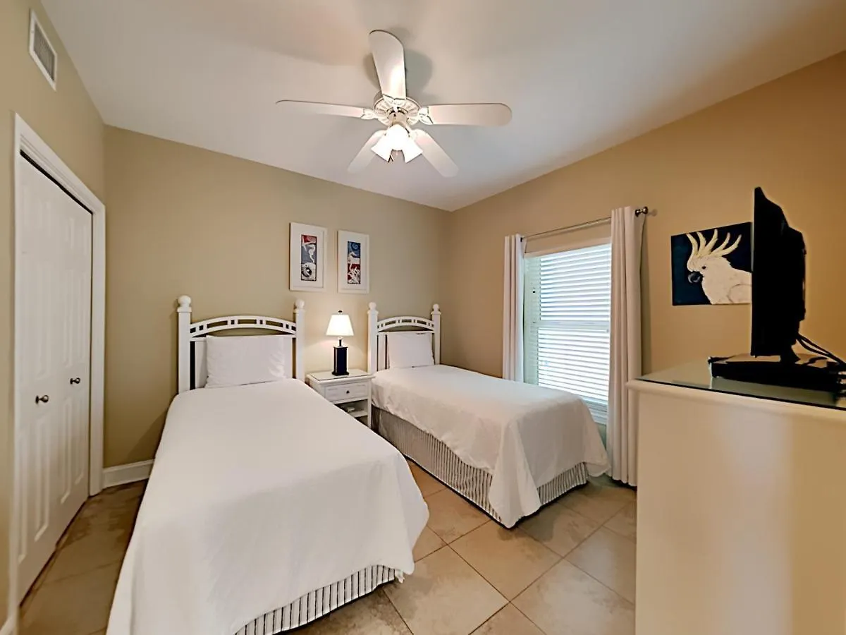 Crystal Shores 602 Apartment *