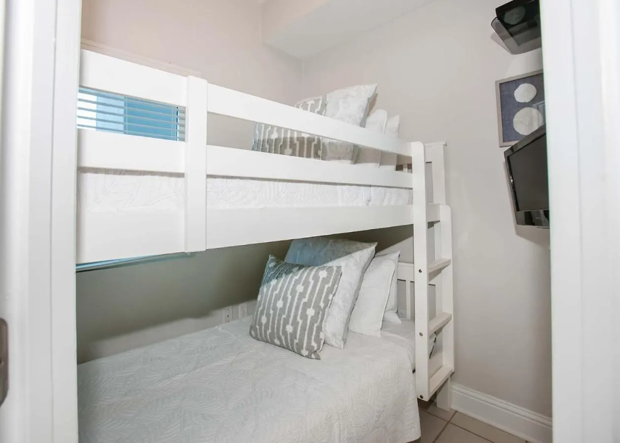 Apartment Lighthouse 1406