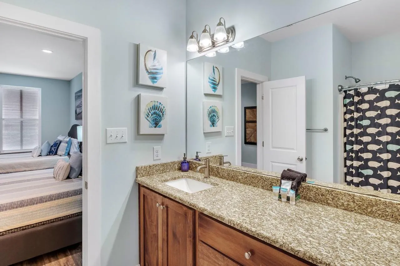 True Blue-coastal Cottage-3 Min Walk To Beach! Pool! Holiday home Gulf Shores