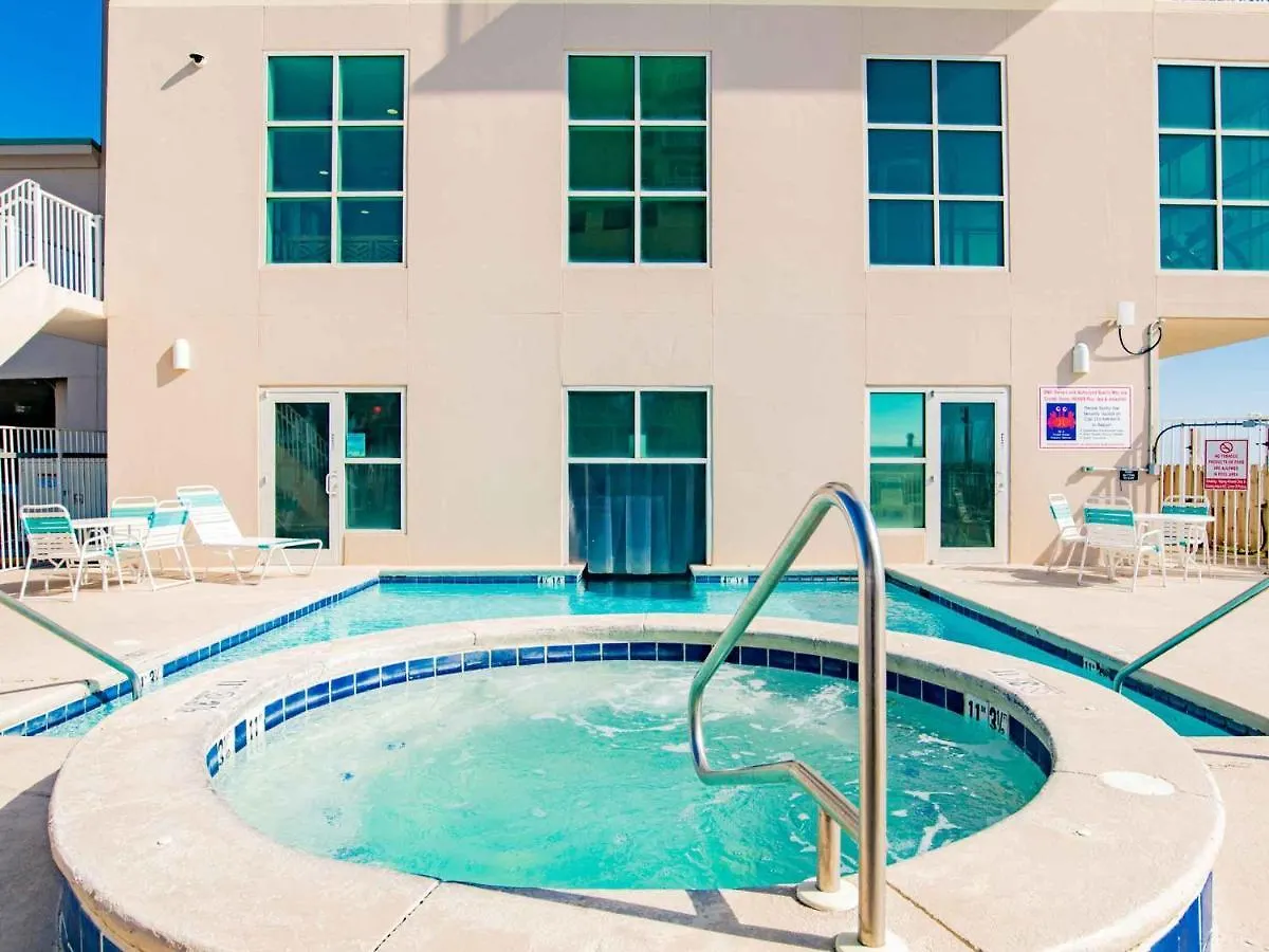Crystal Shores 602 *