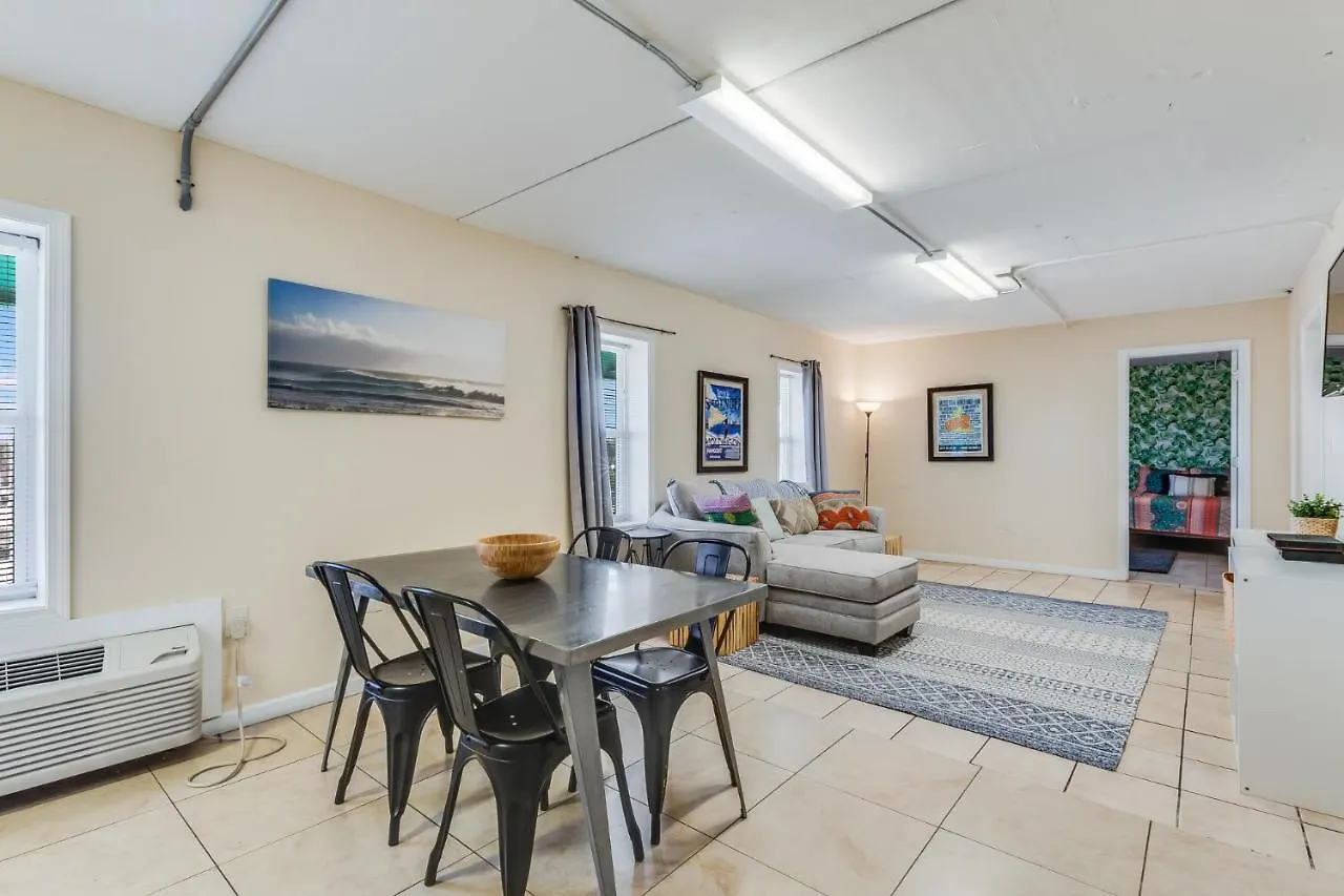 Budget Friendly In The Heart Of Gulf Shores!