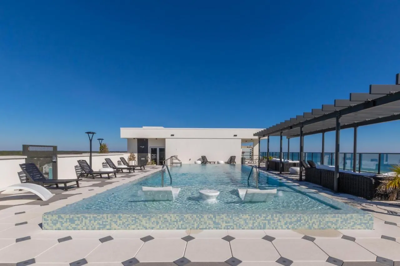 Holiday home Spacious 4 Bedroom Beachfront, Luxury Next To The Hangout- Gp 301 Gulf Shores