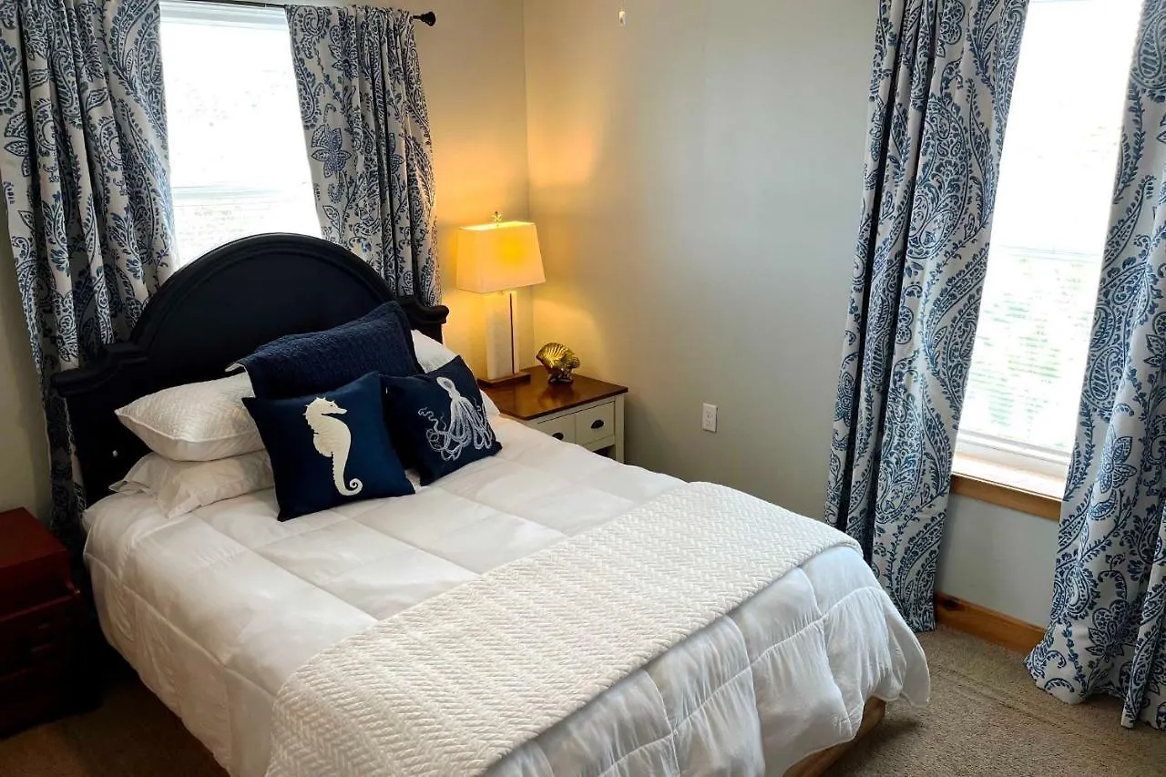 Whitesands North Cozy Duplex Within Walking Distance Of The Holiday home