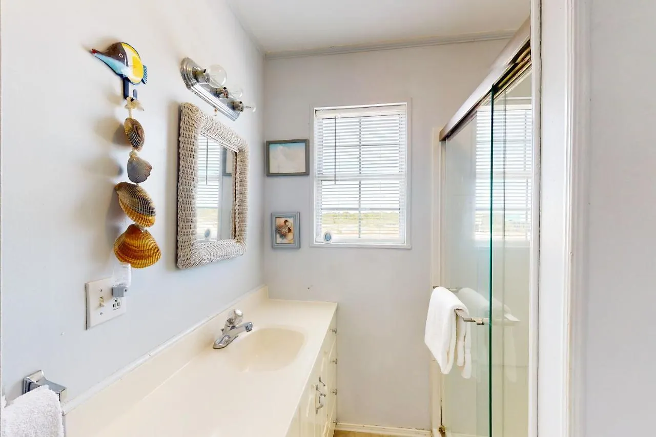 Latitude Adjustment Holiday home Gulf Shores