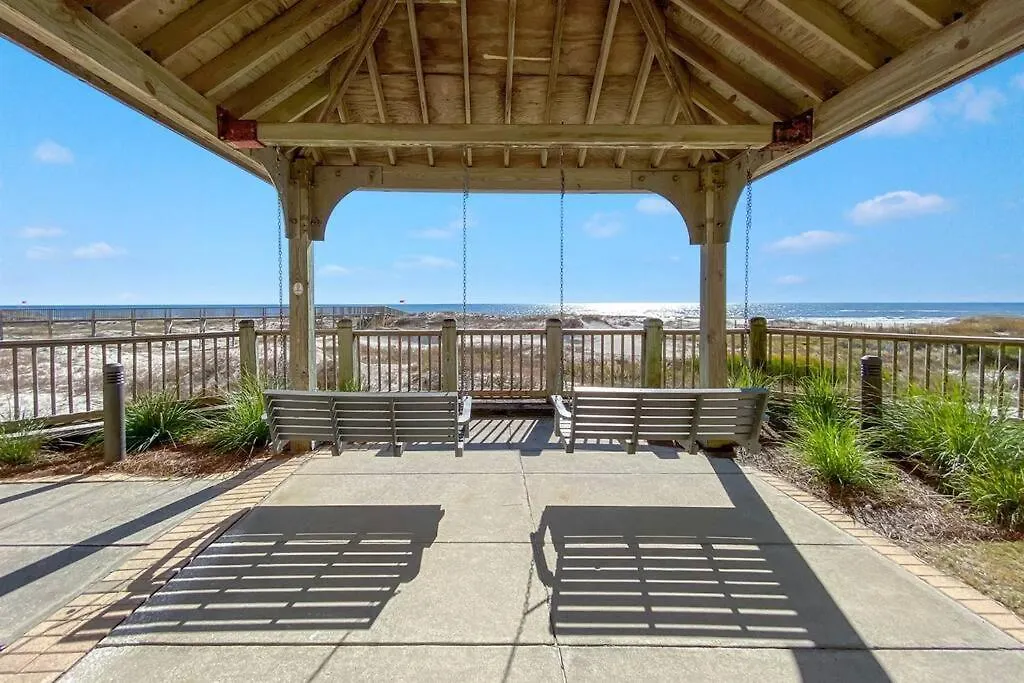 Club B2003- 4 Bdrm-4 Bath-updated Beachfront Apartment
