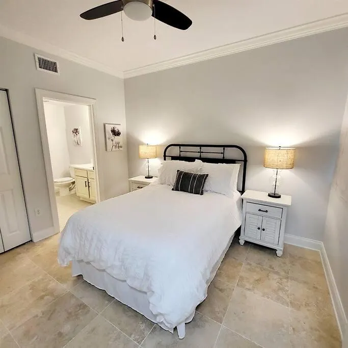 Club B2003- 4 Bdrm-4 Bath-updated Beachfront * Gulf Shores