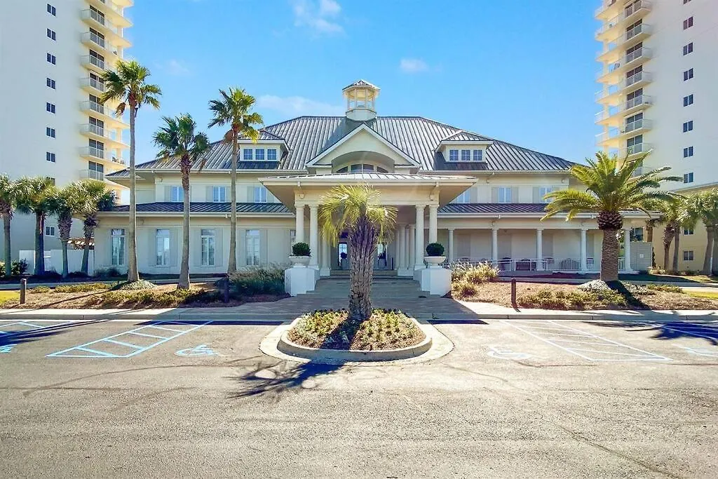 Club B2003- 4 Bdrm-4 Bath-updated Beachfront *