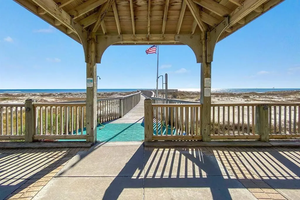 Club B2003- 4 Bdrm-4 Bath-updated Beachfront Apartment Gulf Shores