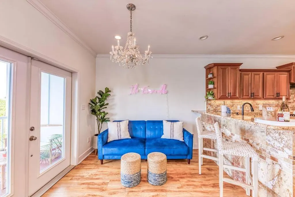 2 Blocks To The Beach! Overlooking Gulf State Park *