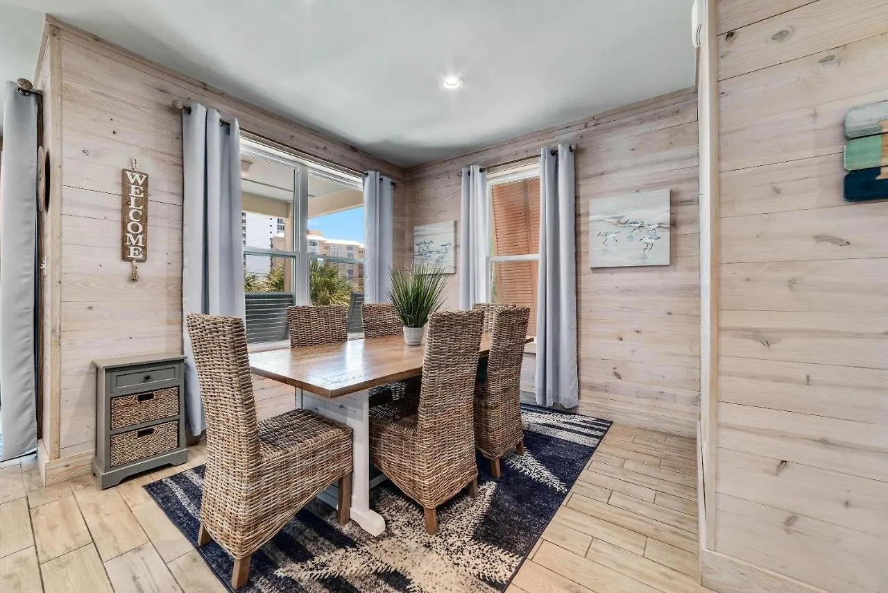 Romeo 6 Holiday home