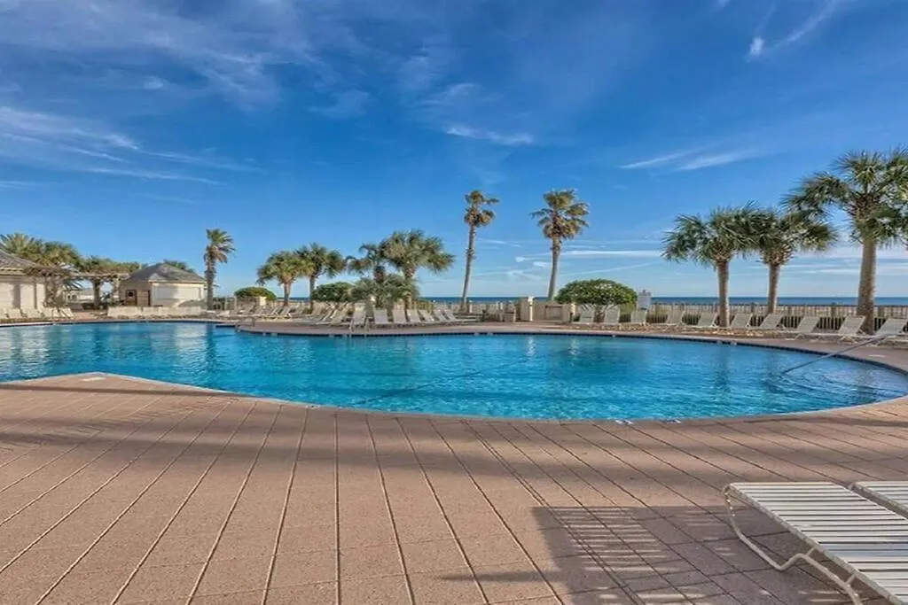 Club B1701-new Rental- Gorgeous Corner Unit Apartment