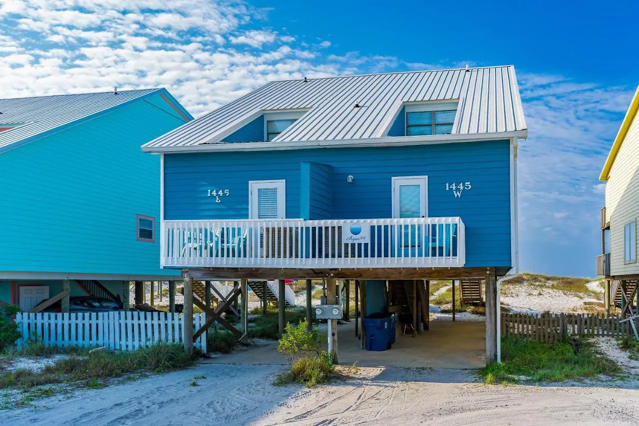 Holiday home Aqua 99 By Meyer Vacation