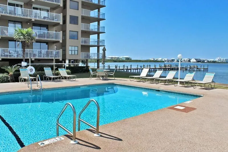 Compass Point 205 Holiday home *
