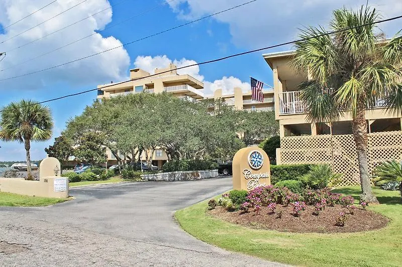 Compass Point 205 Holiday home *