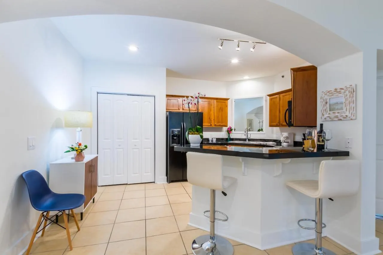 One Club Apartment