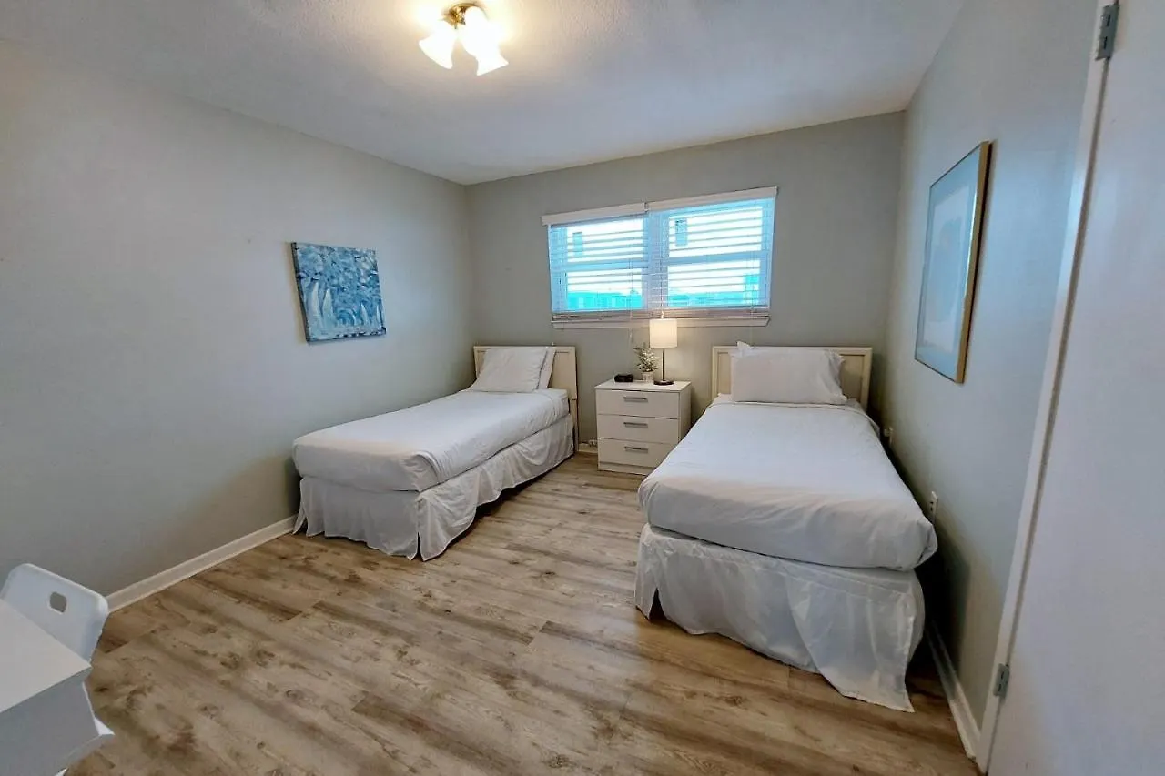 Apartment Harbor House B6 *