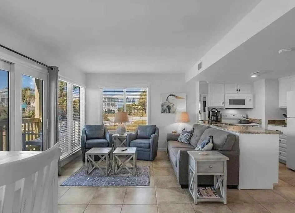 Sugar Sands-luxury 1st Floor 2br 2ba Private Gulf Shores