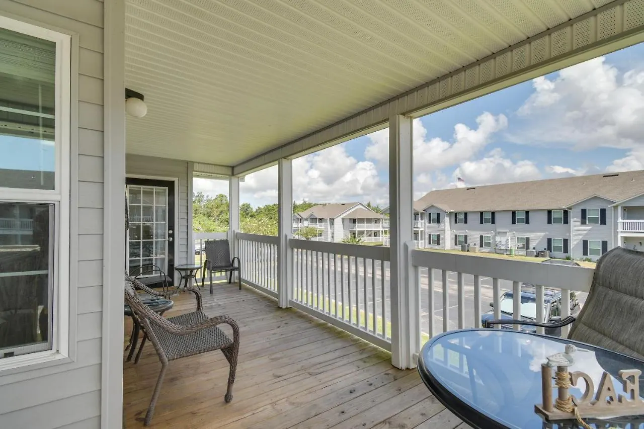 With Pool Access, 5 Mi To Beach! * Gulf Shores
