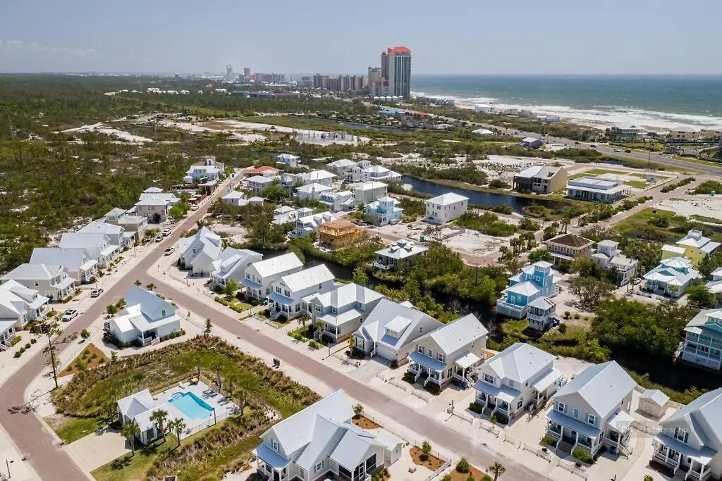 Holiday home Luxury Orange House - Pool - Hammocks - Bikes Gulf Shores