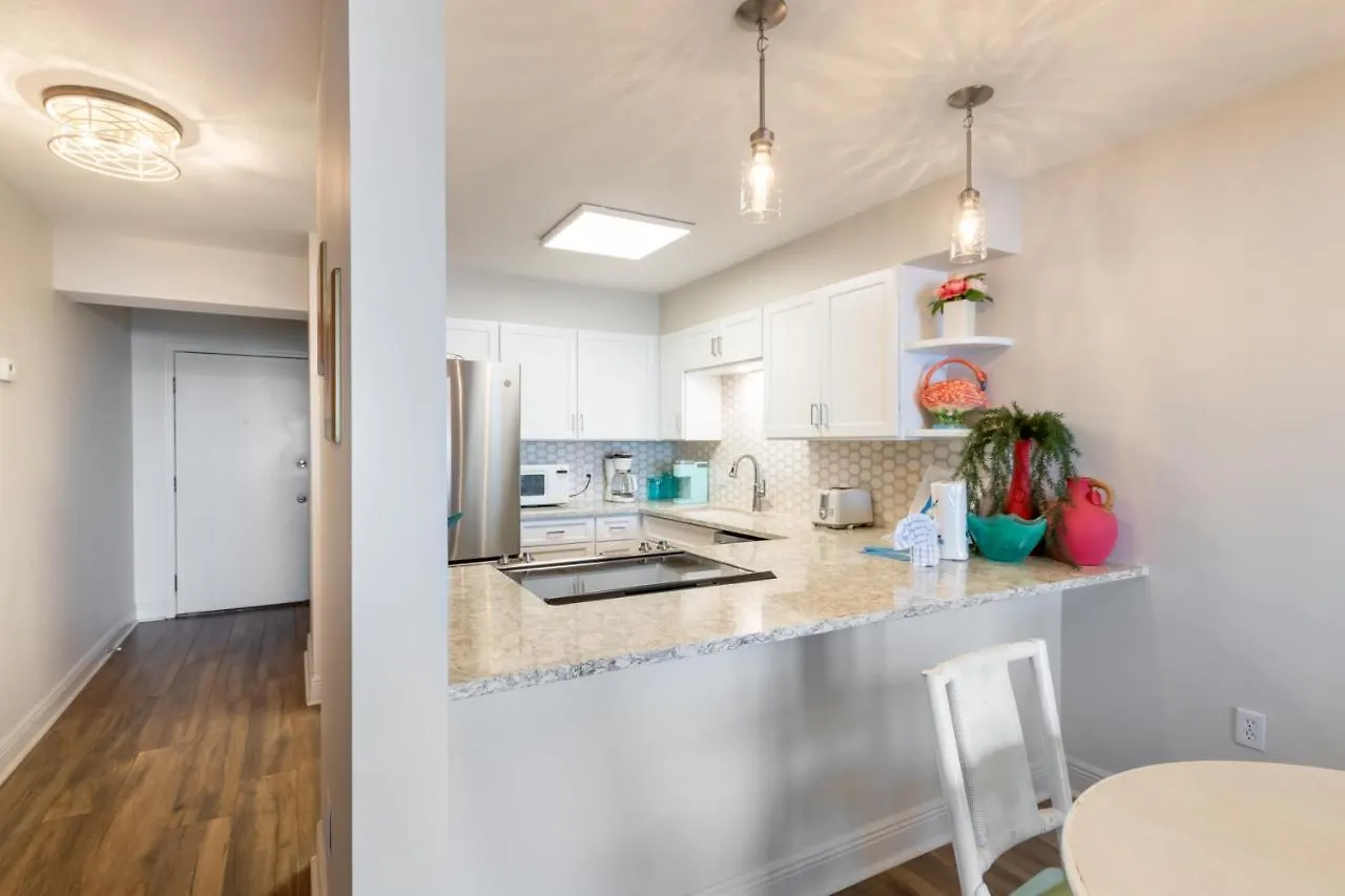 Apartment Compass Point 108 Gulf Shores