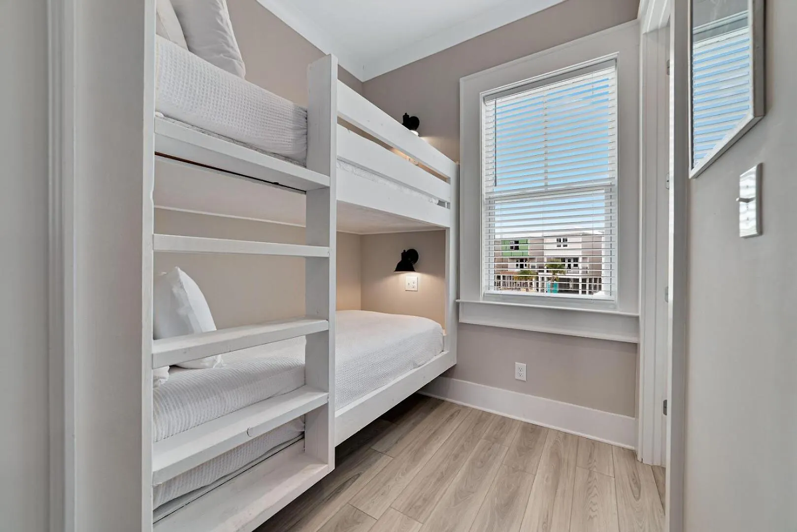 Holiday home New Listing! Luxury Home, Sleeps 10 W/ Shared Pool *