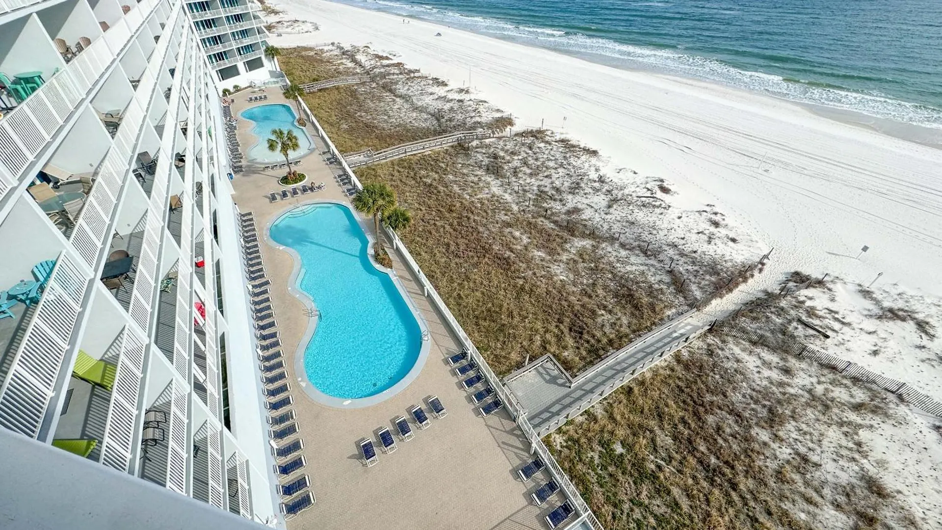 Lighthouse 816 - New Luxury Beachfront Apartment
