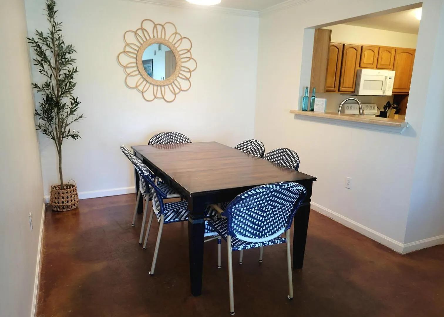 3br/2ba Full W/ Pool & Gym, Sleeps 7 Holiday home *