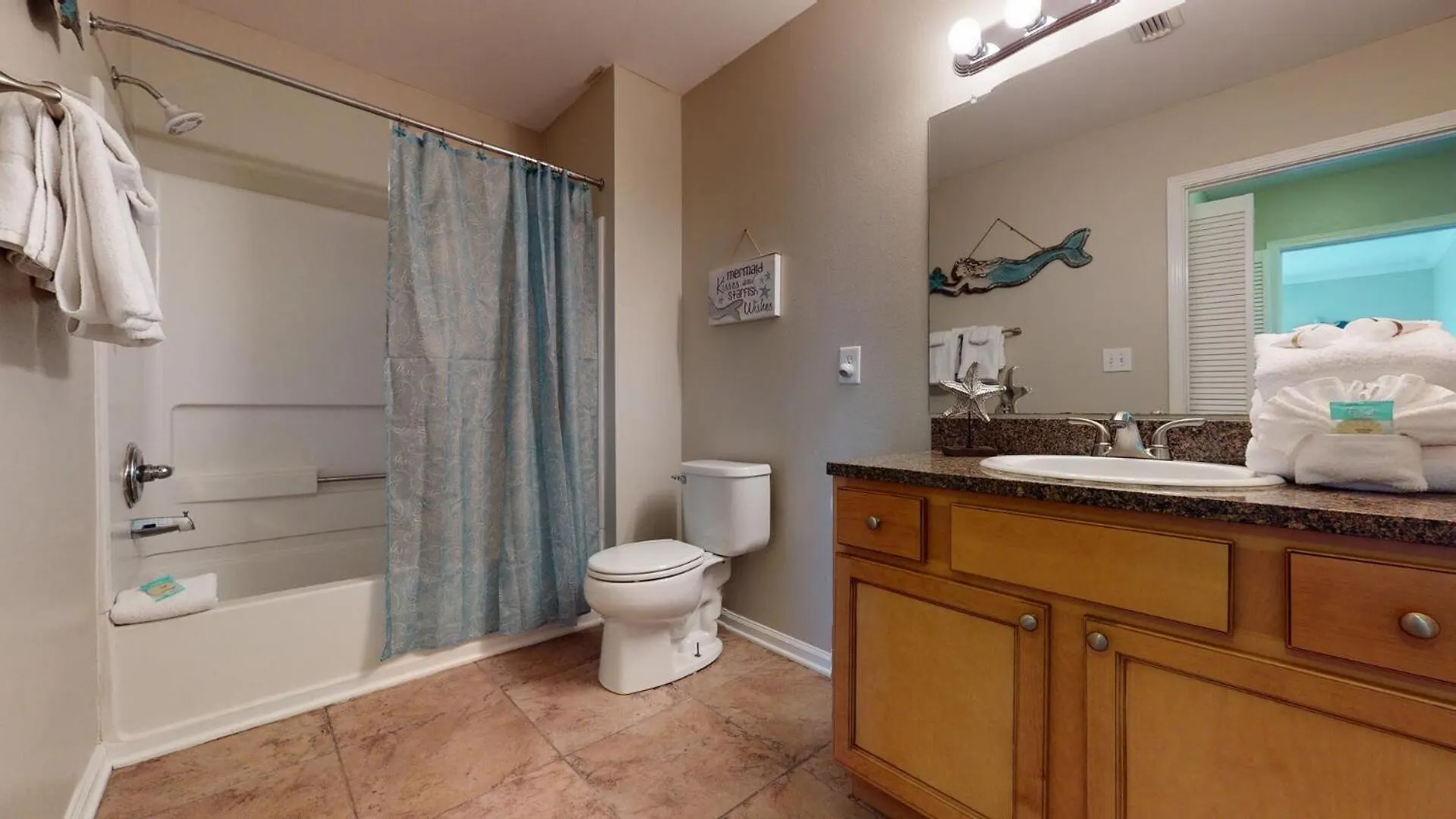 2br/2ba Full W/ Pool & Gym, Sleeps 6 *