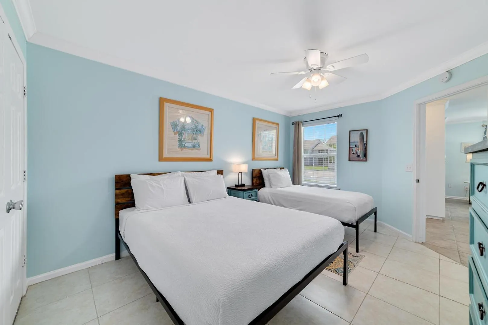 Updated, Ground Floor Unit W/ Pool & Gym, Sleeps 6 Holiday home *