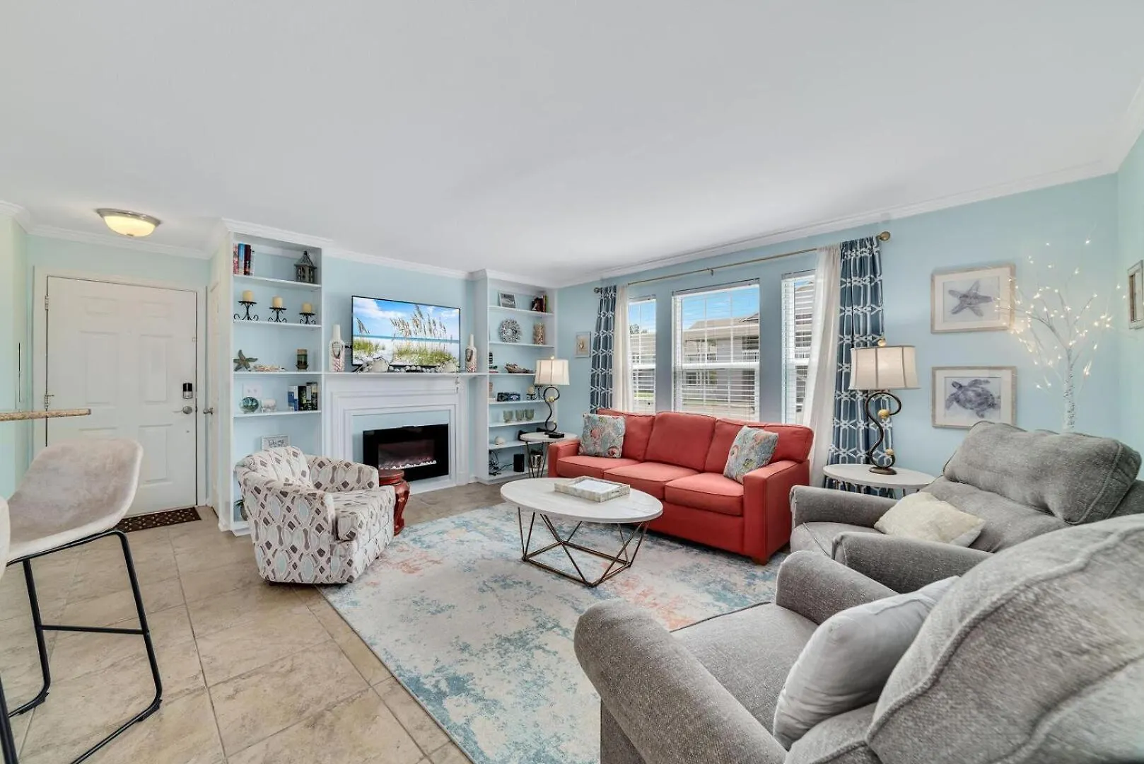 Updated, Ground Floor Unit W/ Pool & Gym, Sleeps 6 Gulf Shores