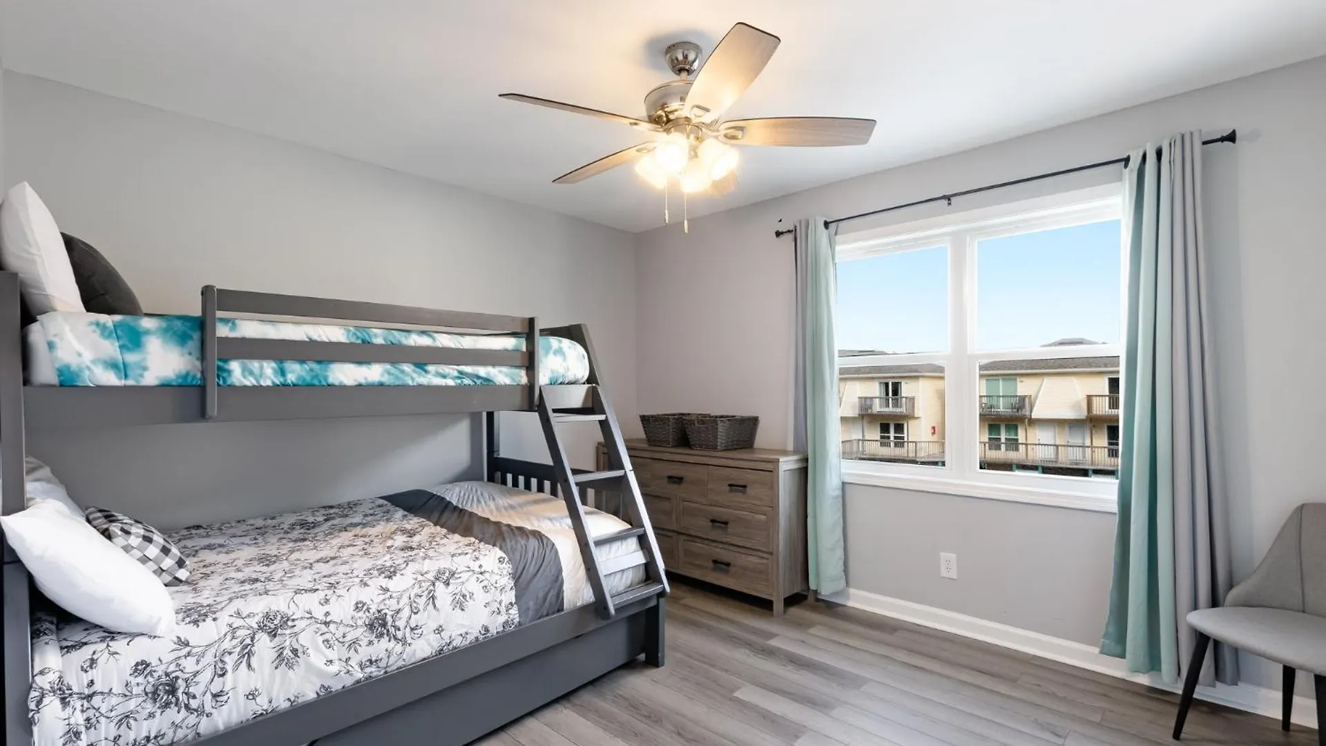 Apartment Dollar #5 Leisure Bay *