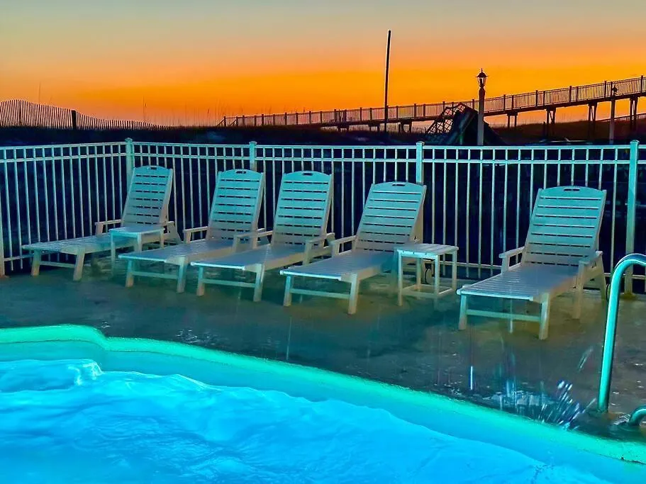 Dolphin View Duplex Side B - Beachfront Heated Pool -gulf Shores Alabama - Near The Hangout Holiday home