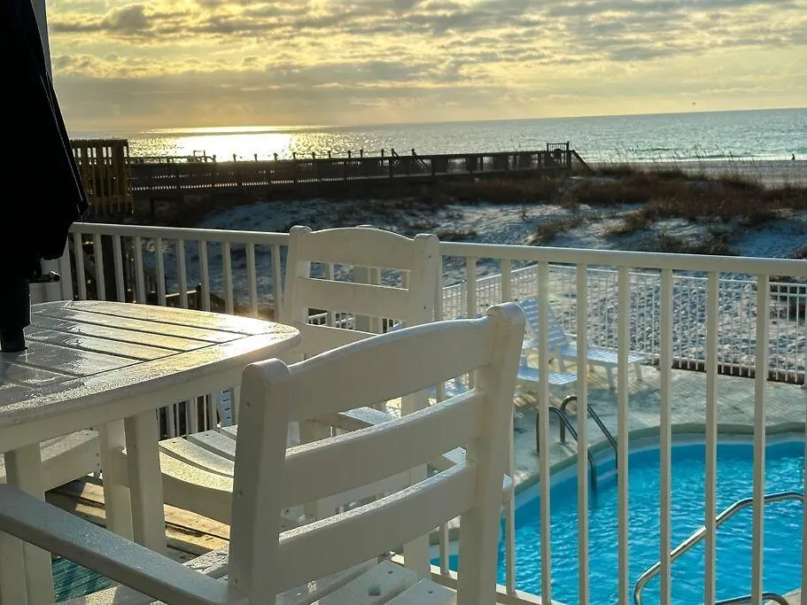 Dolphin View Duplex Side B - Beachfront Heated Pool -gulf Shores Alabama - Near The Hangout Holiday home