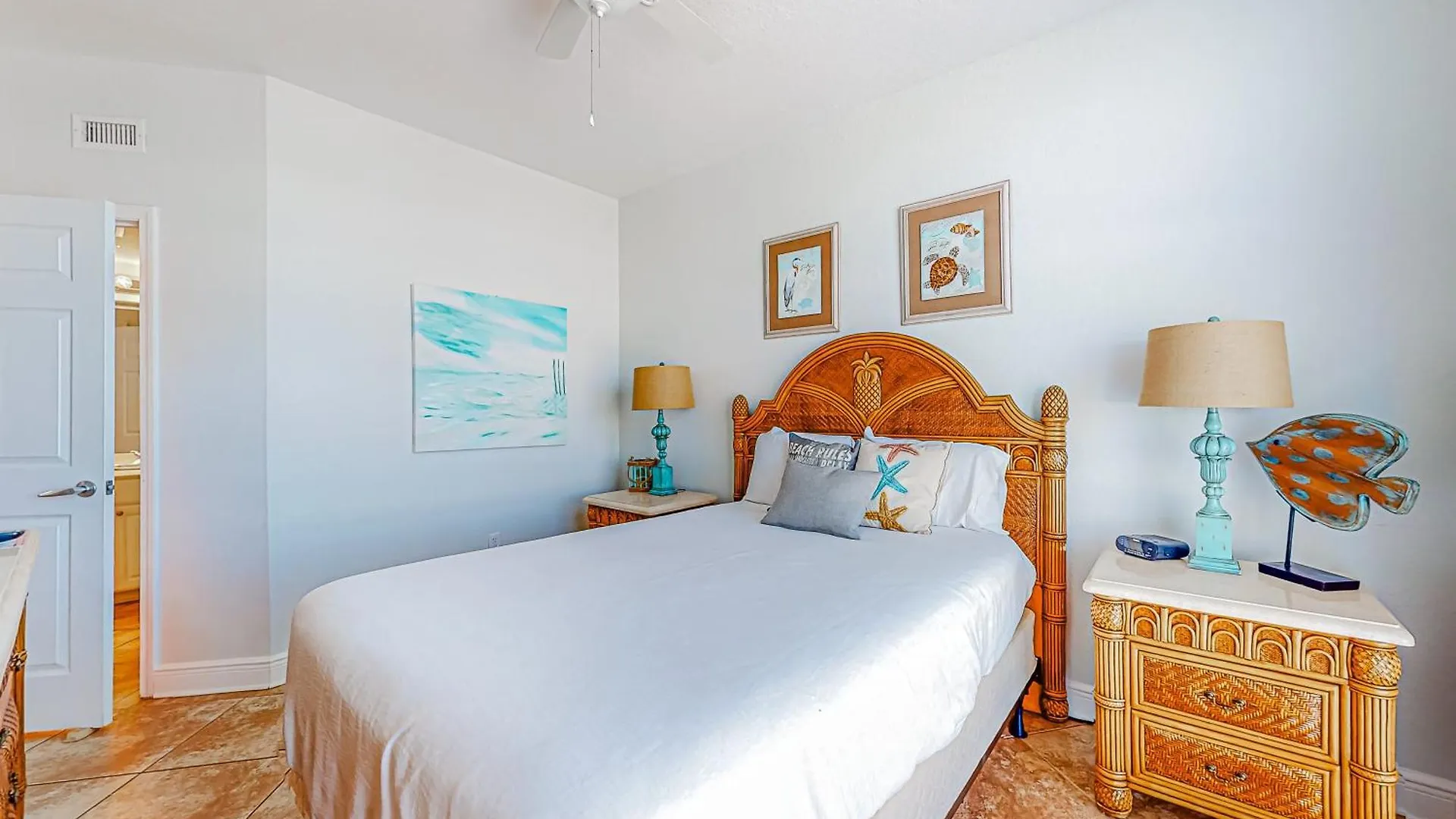 Crystal Shores West 608 *