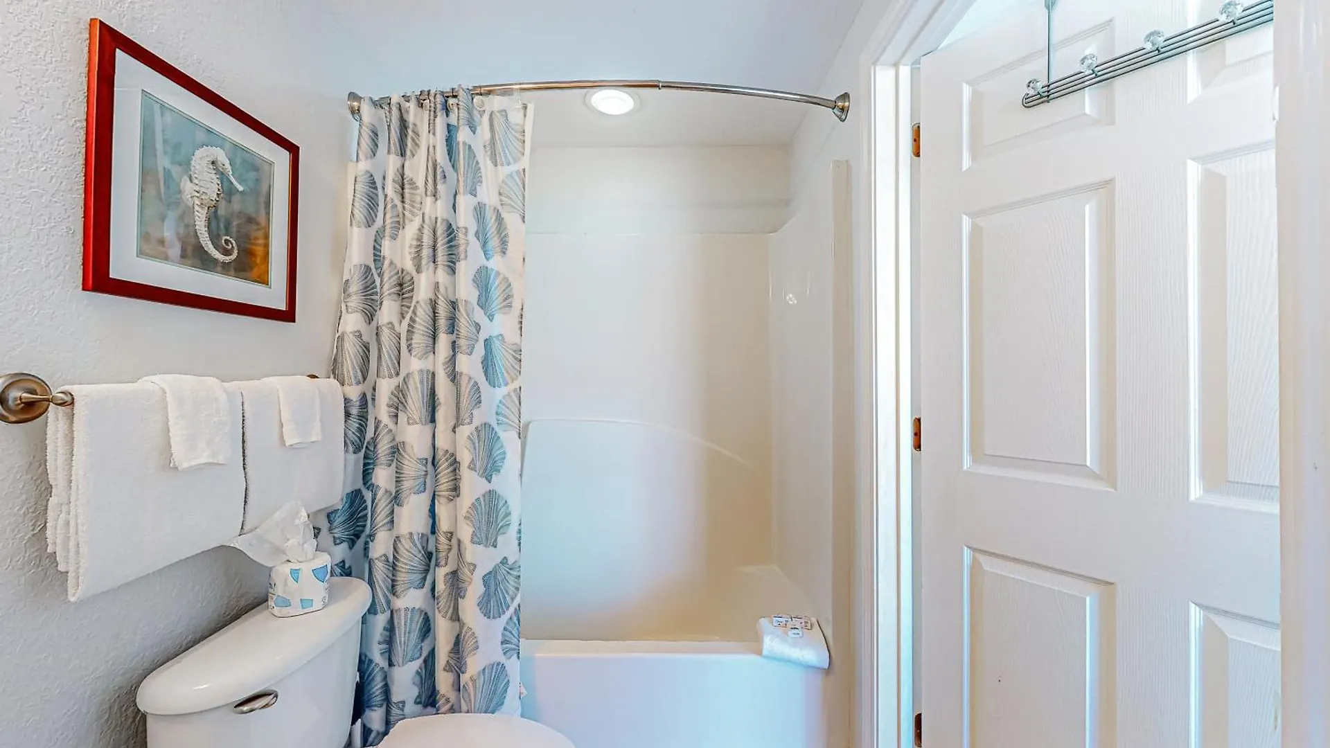 Crystal Shores West 608 Apartment *