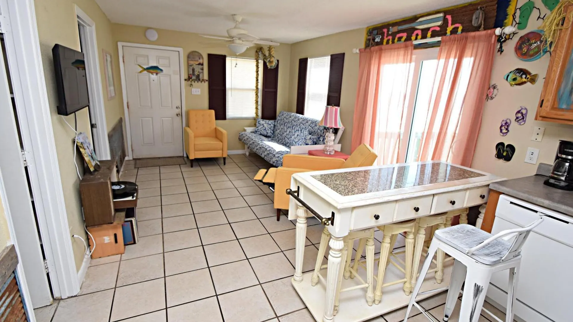 Sunrise Village 101 Holiday home