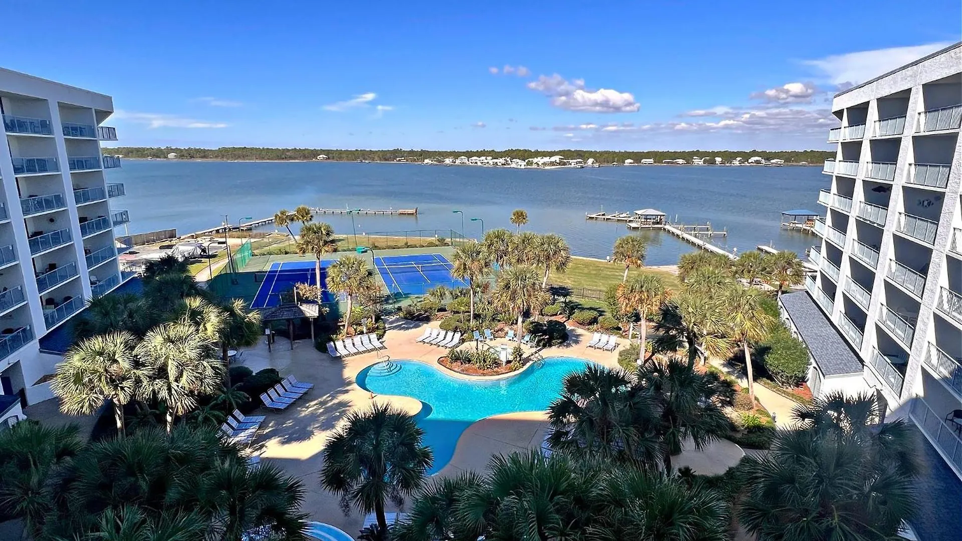Surf & Racquet Club 603b Holiday home