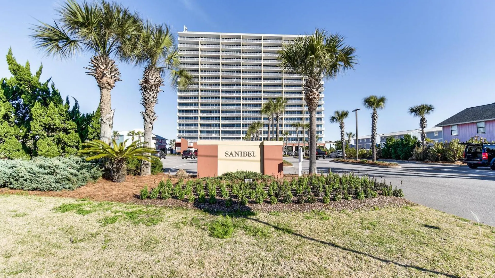 Beachfront With Community Pool! * Gulf Shores